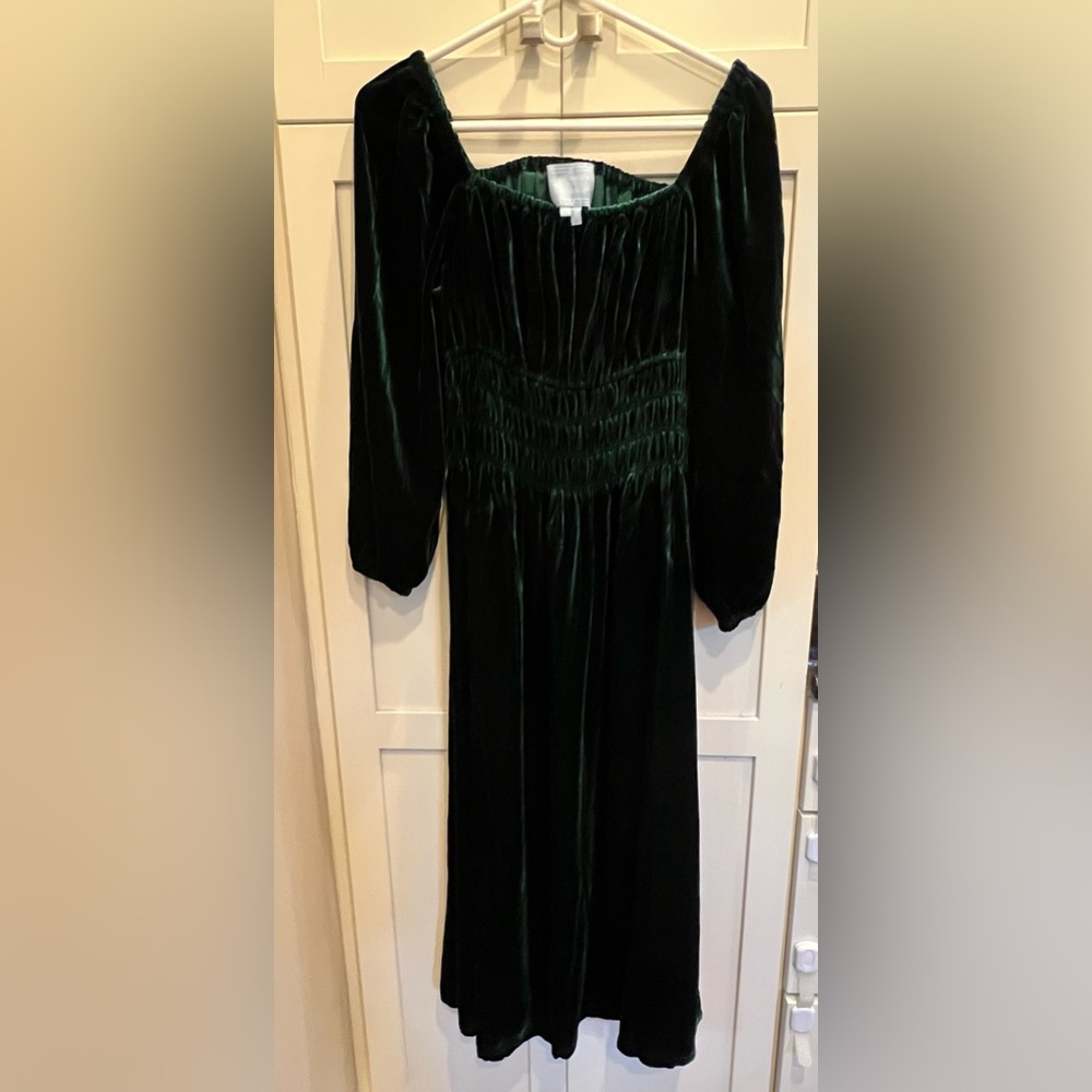 Hill House Dark Green Velvet Long Sleeve Dress